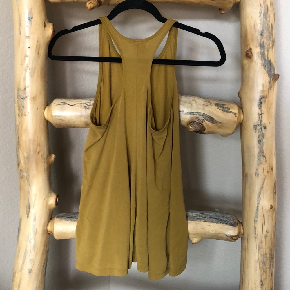 High Neck Tank - Picture 2 of 2
